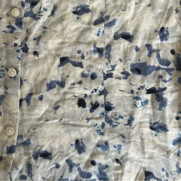 Van Heusen button down shirt size L 100% rayon - Picture 6 of 6